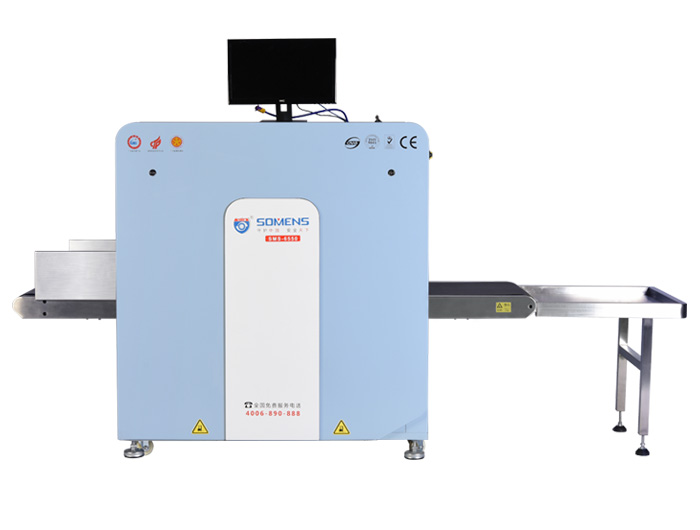 過安檢機的正確姿勢，減少不必要的輻射